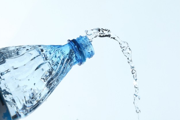 drop--plastic-bottle--bottles--water_3243266